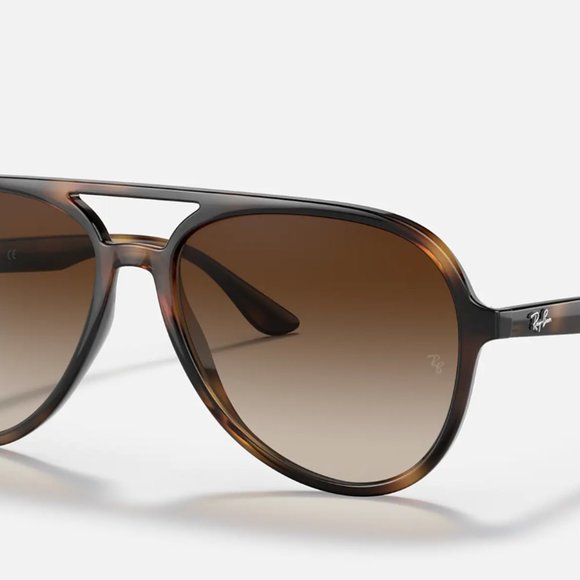 Ray Ban Tortoise Sunglasses (Cats 5000 Classic) - Picture 1 of 4